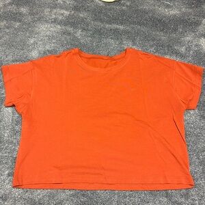 Lululemon cates tee
